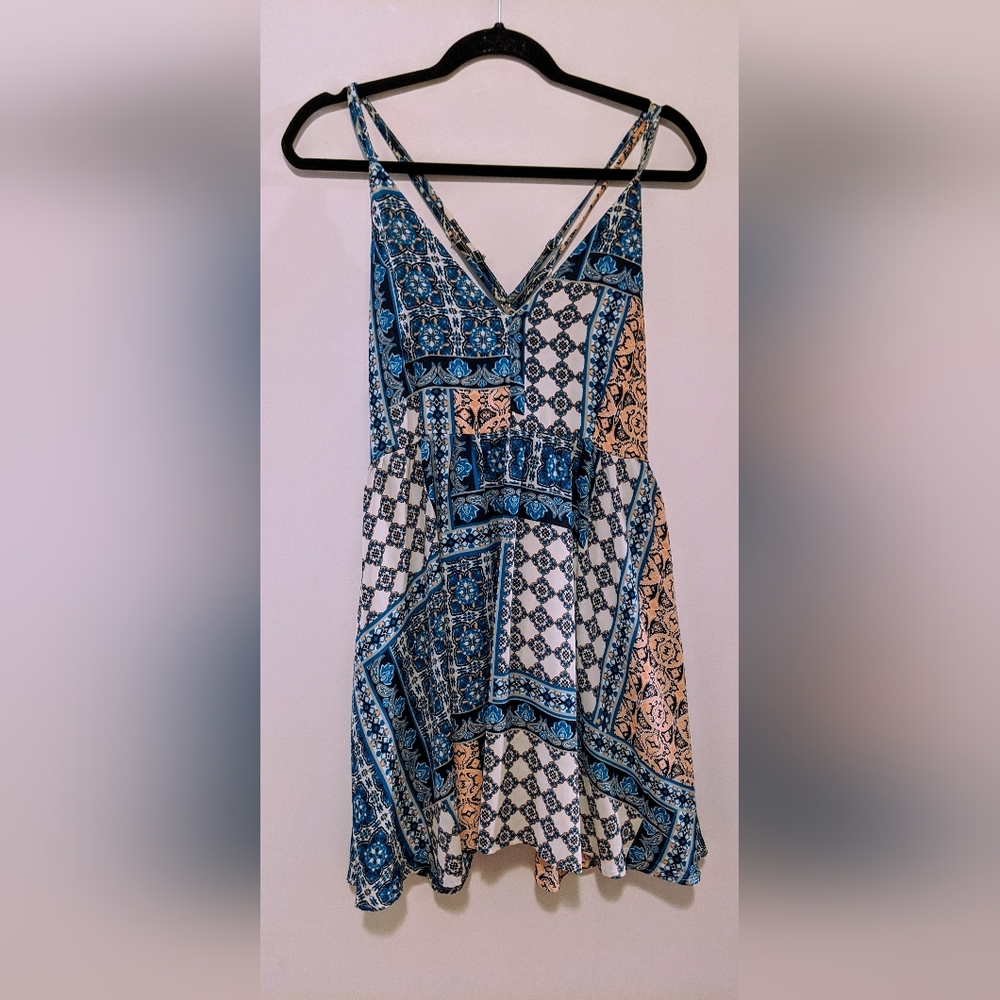 Paper Crane Patchwork Abstract Print Crossback Swingy Mini Dress sz M